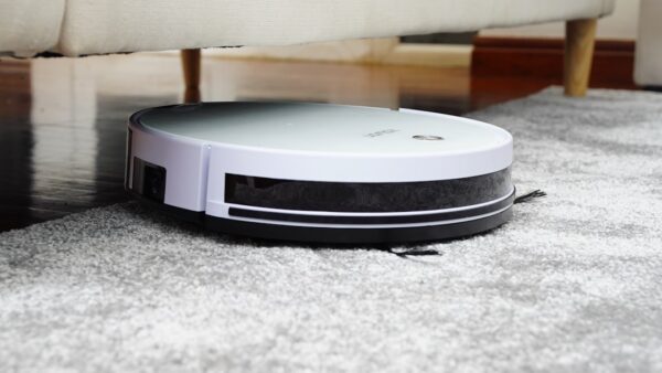 Un robot aspirateur-laveur avec navigation LiDAR à moins de 190 € ? C’est possible avec le nouveau Roomba 115 Combo