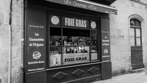 Trois forfaits 5G, trois façons de voir grand : voici la sélection de la semaine