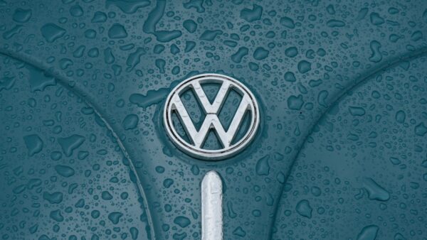 On a conduit la Volkswagen ID. Unyx 07 en Chine : une vraie VW, mais Xpeng n’a pas tout partagé