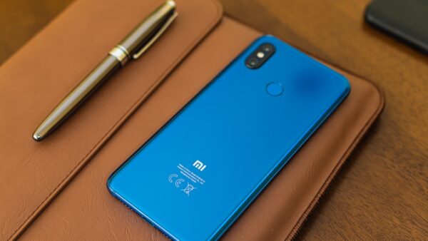 Cette batterie externe magnétique Xiaomi de 5 000 mAh aussi fine que l’iPhone Air passe sous les 50 €