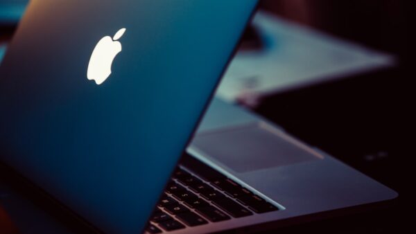 Cyberattaques en cours contre le Mac : des pirates exploitent une faille de sécurité critique de macOS