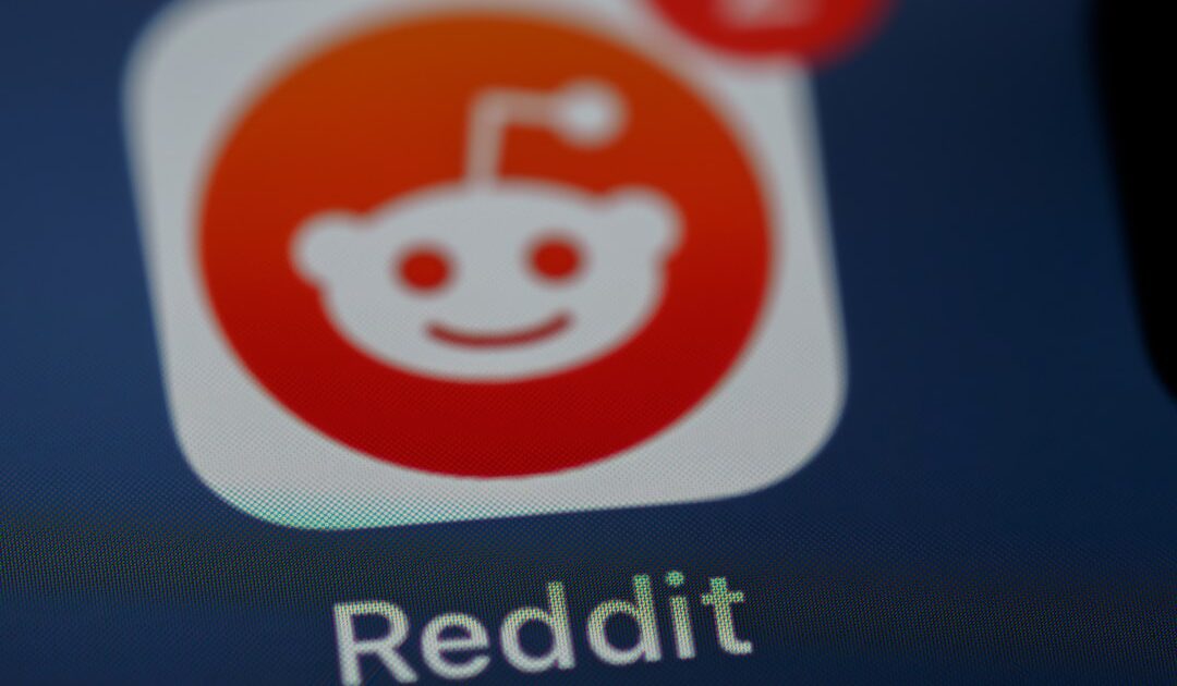 Reddit teste la transformation de ses publications en contenus vidéo et audio
