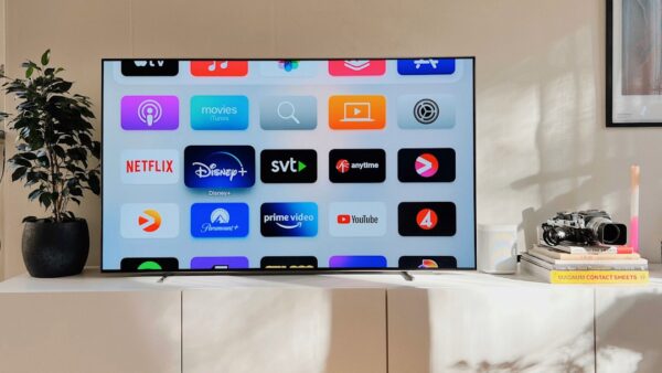 3 fois moins chère qu’une TV OLED, quasi pareil : ce mini LED Xiaomi s’invite dans votre salon (-42%)