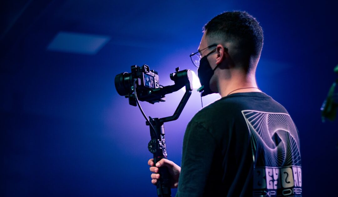 C’est la référence 2026 pour le vlog : la DJI Osmo Pocket 4 s’affiche à prix de rêve