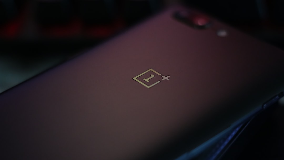 Performant et ultra-endurant, le OnePlus 15R à -37% est la bonne affaire du jour