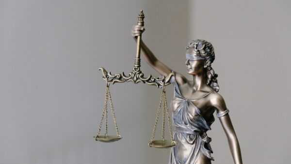 Confirmée par la justice, l’exclusion des Girondins de Bordeaux des championnats nationaux de football pousse le club au bord du précipice