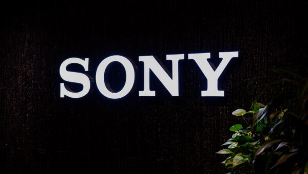 Sony Bravia Theatre Trio : ce récent système home cinema sans fil à trois enceintes (3.0.2) est en promo