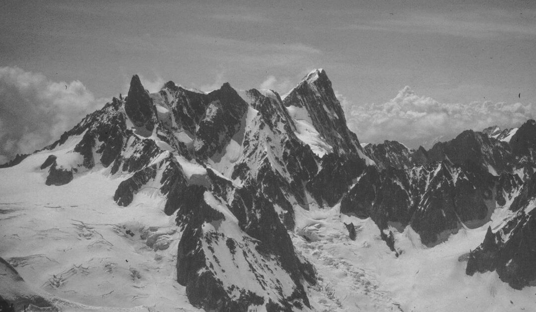 « La foi soulève des montagnes » : les coulisses du défi colossal du général Wattecamps pour organiser la venue du pape Léon XIV à Paris