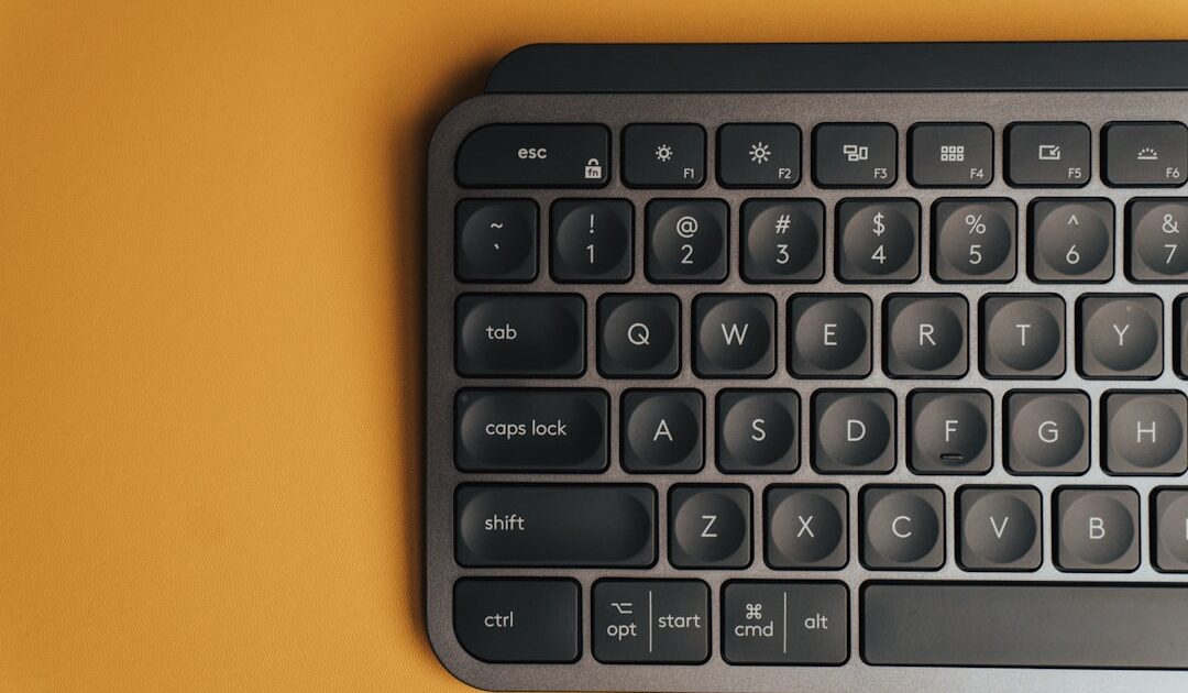Le clavier de canapé de Logitech tombe à moins de 25 € sur Amazon