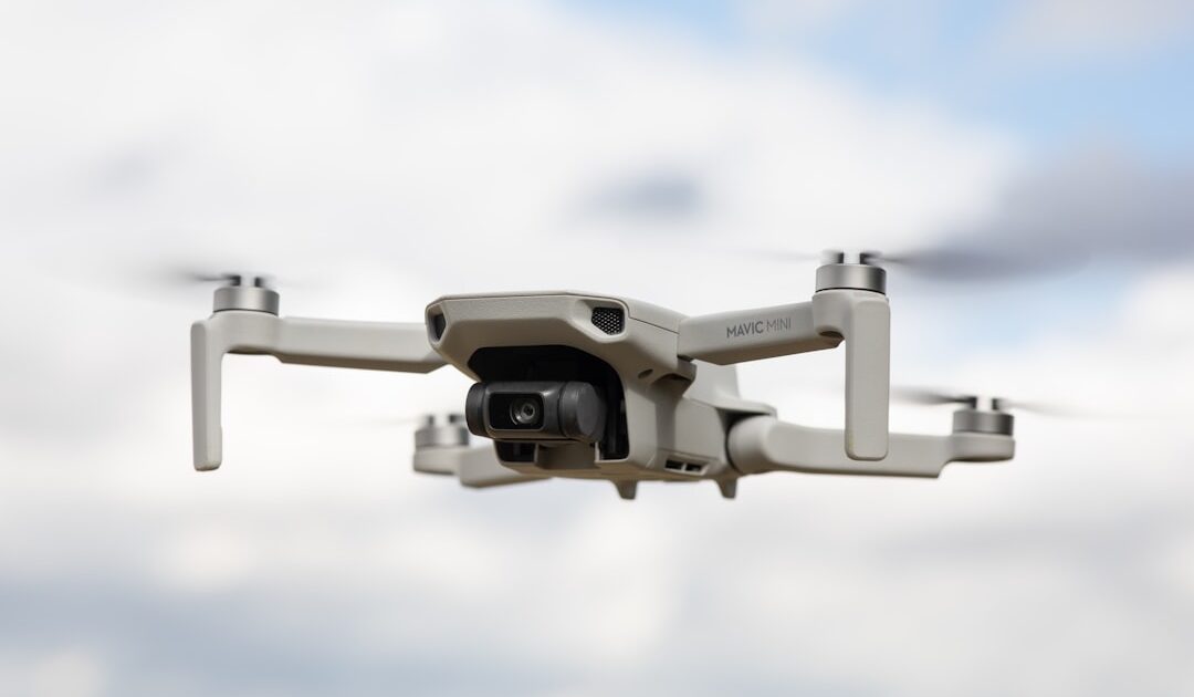 DJI vend son drone Mini 5 Pro moins cher que l’ancien Mini 4 Pro, les ventes s’envolent 🚀