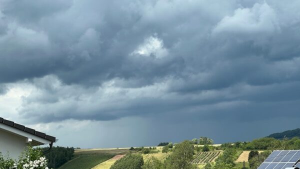 Une tempête solaire a filé vers la Terre, et il a fallu 17 satellites et près de deux ans de recherches pour s’en rendre compte