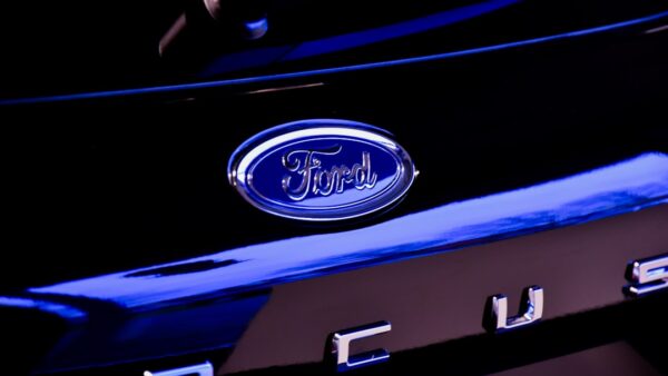 Voiture électrique : le futur SUV de Ford, cheval de Troie de la Chine en Europe ?