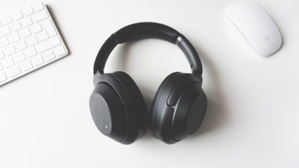 Le récent casque Bluetooth abordable, mais stylé, de Nothing est déjà à prix cassé sur Amazon