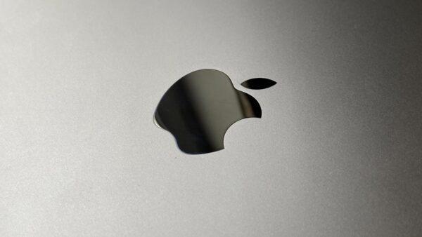 Apple dévoile le nouveau Mac Studio : un ordinateur pensé pour l’ère de l’IA