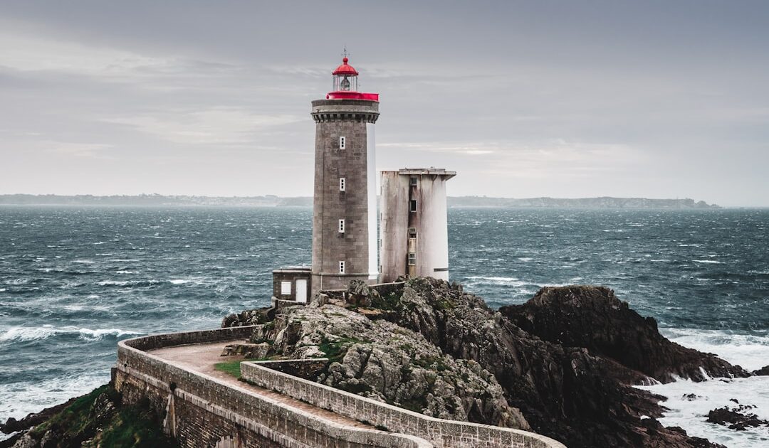Opération Lighthouse : 14 000 pistes livrées aux enquêteurs contre les réseaux pédocriminels