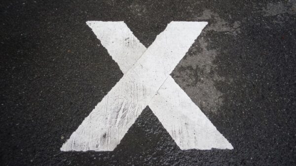 X ne veut plus que vous regardiez X sans compte : Nitter mis en demeure