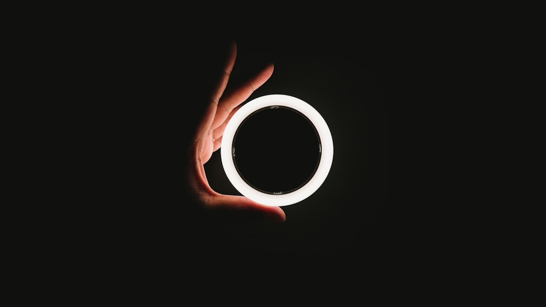 Ring light : quels sont les meilleurs anneaux lumineux à choisir en 2026 ?