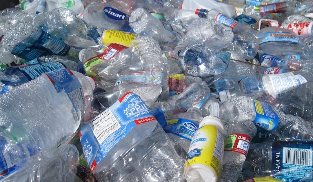 Bouteilles en plastique et sable : ce pneu Continental pour voiture électrique est composé à 80 % de matériaux durables