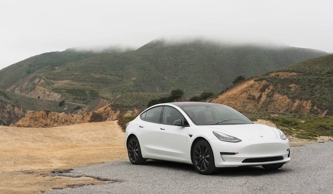 Surprise ! Face à la Tesla Model 3 Performance, la Hyundai Ioniq 6 N arrive en France avec 650 ch et une fausse boîte de vitesse