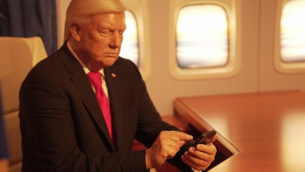 À cause de Trump, le prix des smartphones, PC et consoles pourraient encore augmenter
