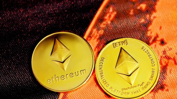 ETF Ethereum : 10 séances d’entrées d’affilée, pendant que Cronos coupe le courant