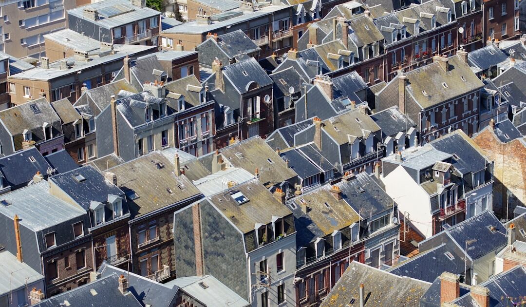 Nouveau DPE : certains logements pourraient prendre de la valeur en janvier 2027, faut-il attendre pour vendre ?