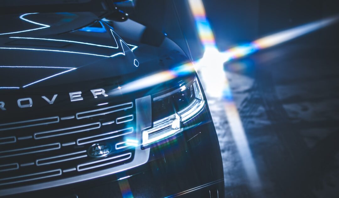 On a pris le volant du Range Rover électrique : 550 ch cachés sous un look inchangé