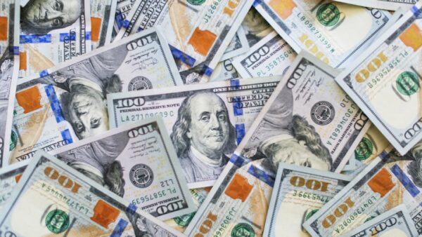 Un pactole à 100 milliards : le fisc américain s’attaque aux transferts de bénéfices à l’étranger des géants comme Coca et Meta