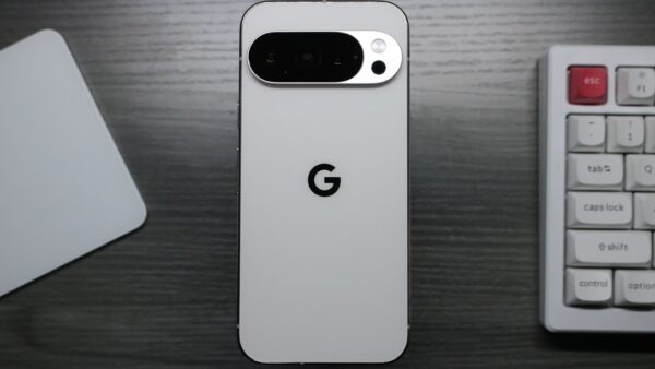1 an avec le Google Pixel 10 : tout est pardonné ?