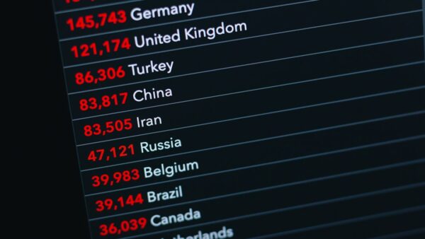 Les fonds européens quittent les US, une carte à jouer pour la France et Bitcoin ?
