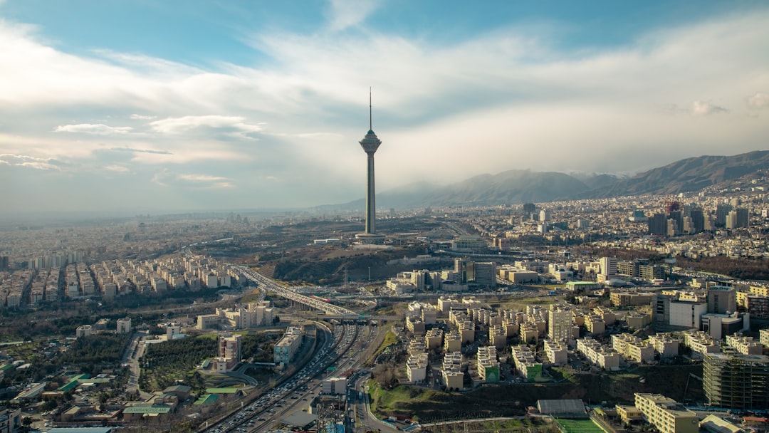 Guerre en Iran : La banque centrale normalise l’usage du bitcoin et de l’USDT