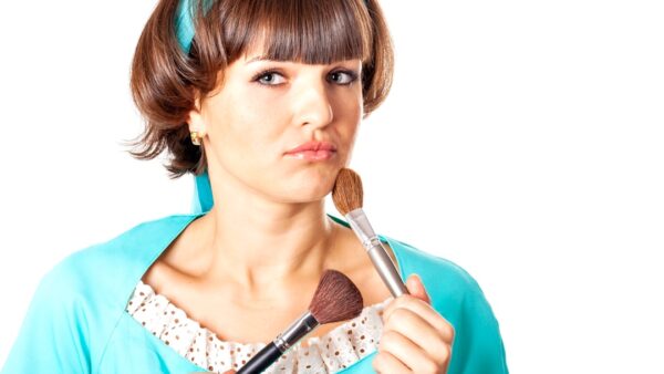 Voici comment prolonger votre teint hâlé jusqu’à 6 semaines selon un expert beauté