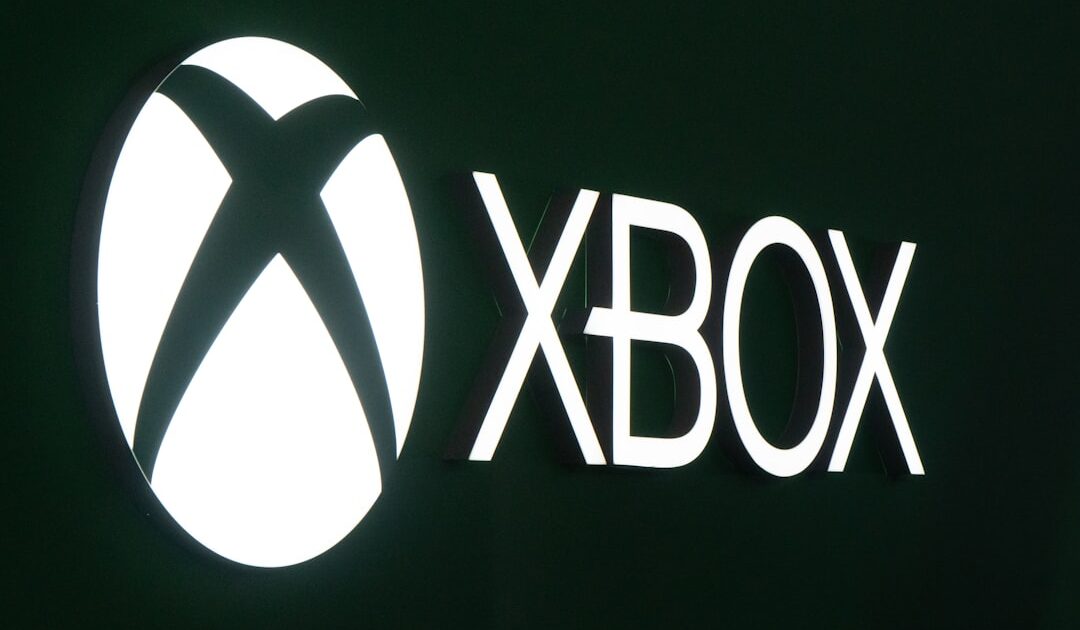Boulanger remet en stock la manette Xbox 25e anniversaire, mais pas pour longtemps