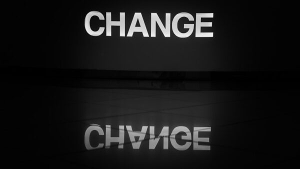 Changement d’heure : pourquoi le passage à l’heure d’hiver 2026 tombe dès le 25 octobre