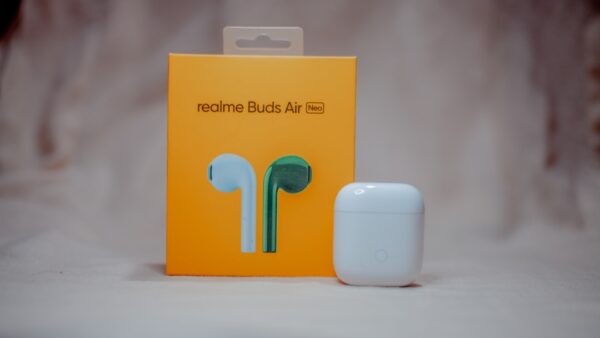 Darty met en boîte l’Oppo A6 et les Enco Buds 3 avec 50 € de moins pour la fin des French Days