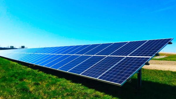 Quels sont les meilleurs kits de panneaux solaires Plug and Play ? Notre comparatif