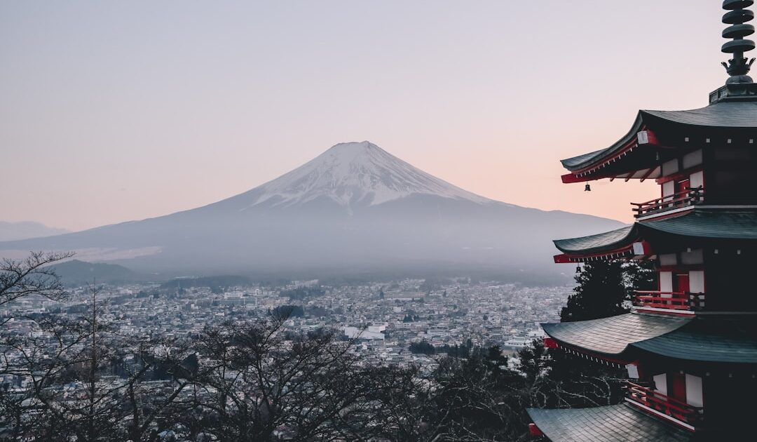 Après la Fed, la Banque du Japon devrait aussi hausser ses taux : quelles conséquences pour les cryptos ?