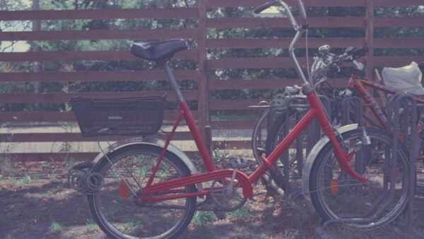 « La fourche peut rompre » : ce vélo pliant électrique présente un risque de casse, un rappel a été ordonné