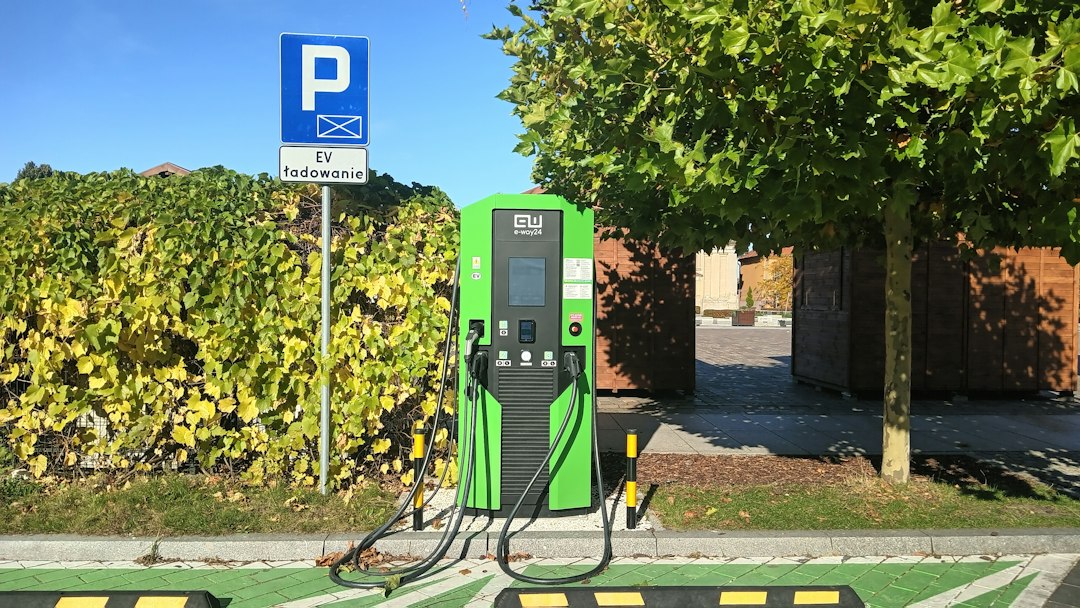 Moins de 10 minutes pour recharger : la super-borne de Xpeng débarque bientôt en France