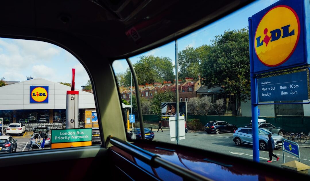 Lidl fait rouler le premier camion de livraison sans cabine ni chauffeur