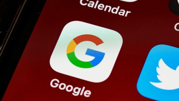 Les géants de la tech Apple et Google recrutent des experts en stablecoins, tokenisation et blockchain
