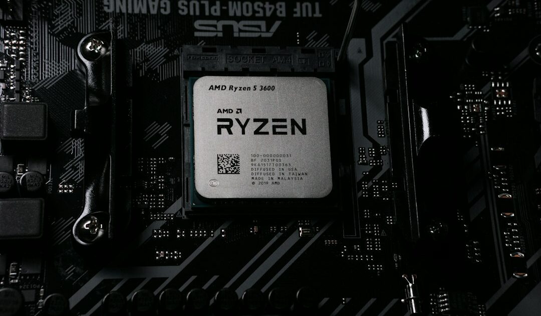 Ryzen 9, 32 Go de RAM, RTX 5070 Ti : ce laptop gamer OLED répond aux besoins des joueurs exigeants et perd 400 €