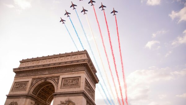 Le futur avion de chasse de la France fait voler deux IA 100 % françaises