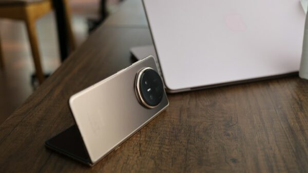 HONOR Magic V5 : le smartphone pliant premium est à prix FOU jusqu’à ce soir minuit ⚡️