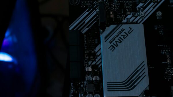 Quelles sont les meilleures cartes mères AMD et Intel  en 2026 ?