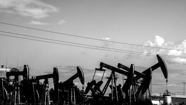 Perps sur l’or, le pétrole et les actions : 117 milliards de dollars échangés en un mois