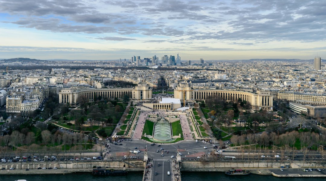 Venue du pape à Paris : Vélib’ ouvre deux « mega-stations » de 400 places et en ferme 57 autres