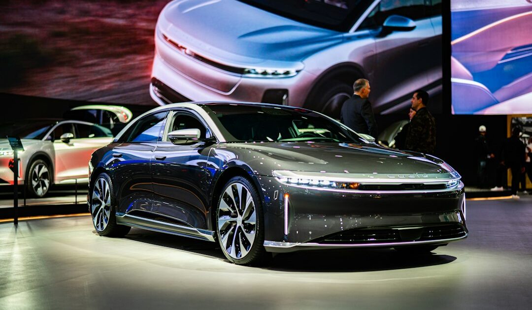 Moins chères que Tesla : Lucid dévoile les tarifs français de la berline Air et du SUV Gravity