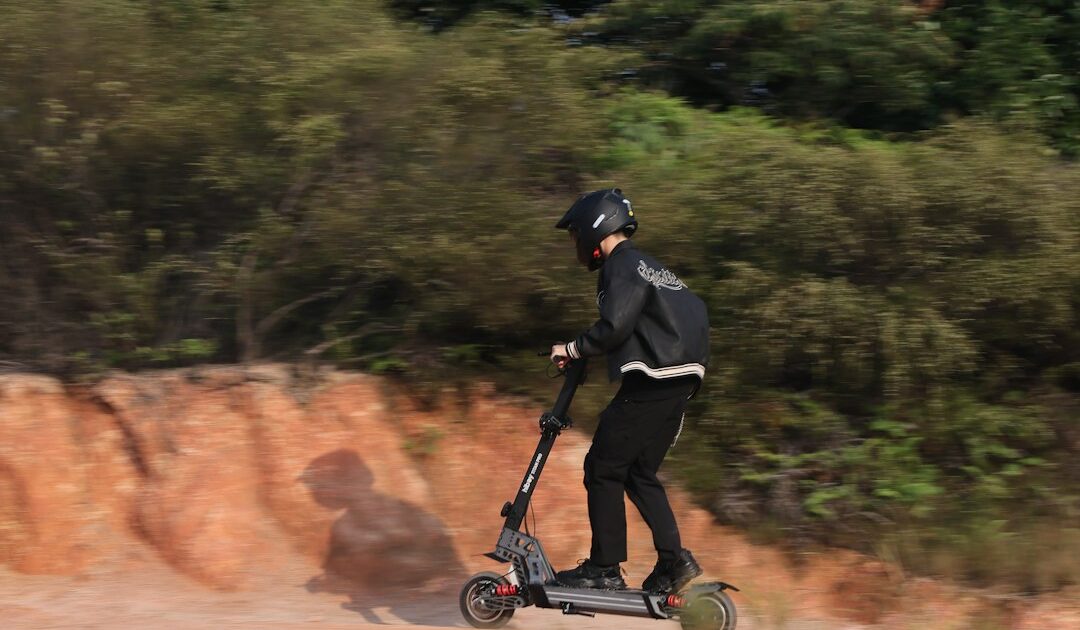 Test Navee NT5 Max : un monstre de trottinette électrique, mais il faut un garage