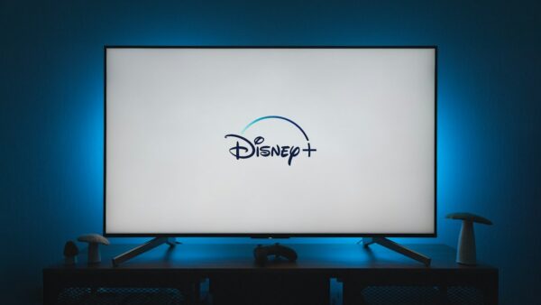Ce TV Mini LED Dreame de 75″ 144 Hz avec barre de son 4.1.2 intégrée en promo vient bousculer les codes